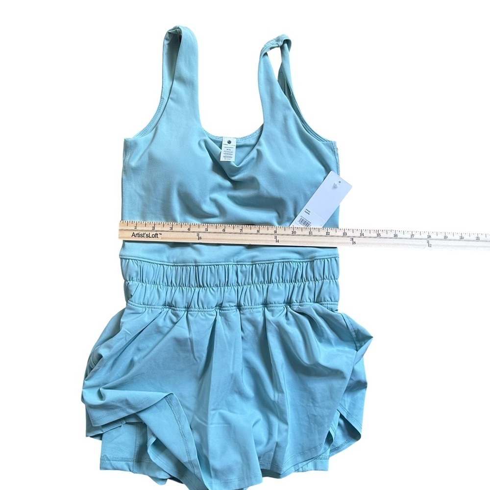 Yogalicious Aqua Romper Size XS – New with Tags | Lightweight Activewear